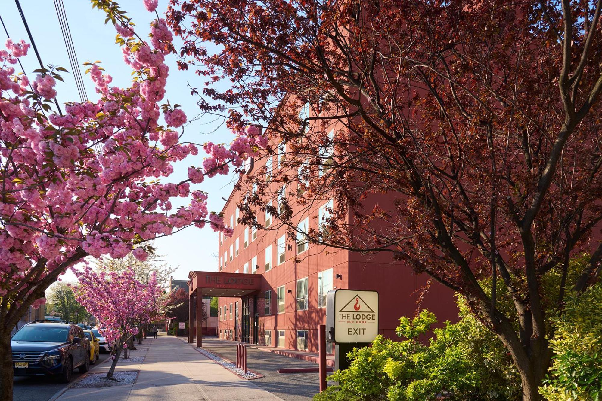 The Lodge Red Hook Нью-Йорк Экстерьер фото